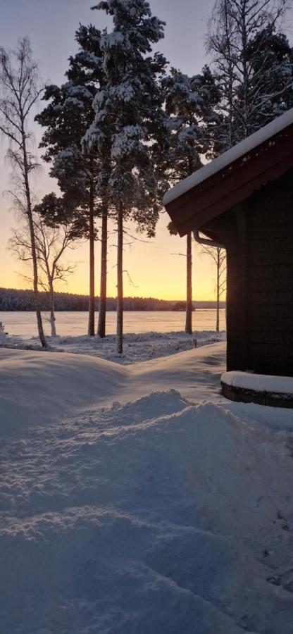 Lakeside Log Cabin Fraemby Udde Falun Kültér fotó